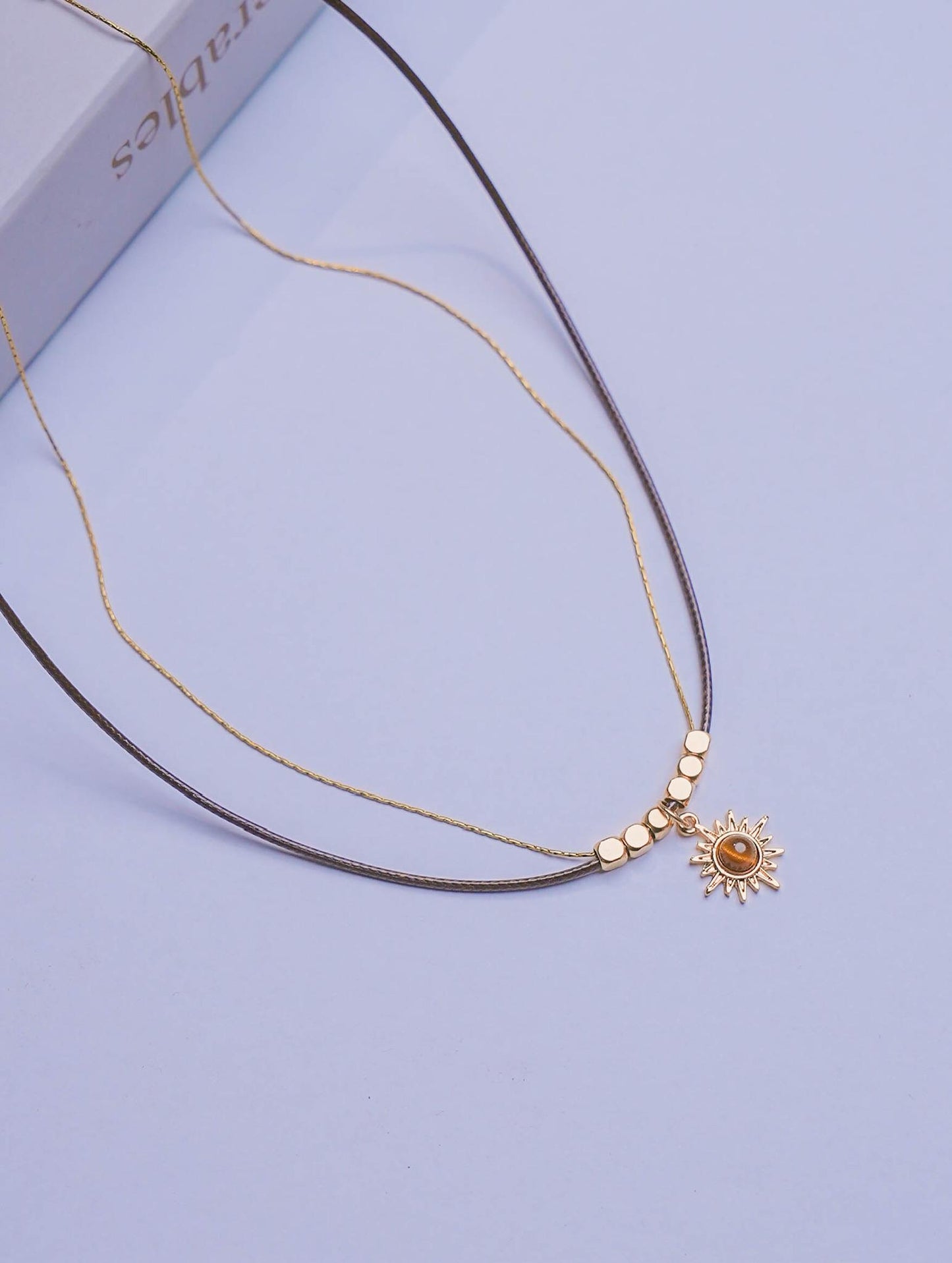 Tiger’s Eye Sun Pendant Necklace • Boho Gemstone Choker • Healing Crystal Jewelry • Layered Sun Charm Necklace for Protection & Confidence