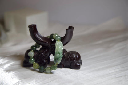 Green Jade Pi Xiu Bracelet: Hand-Carved Wealth Charm, Feng Shui Jewelry