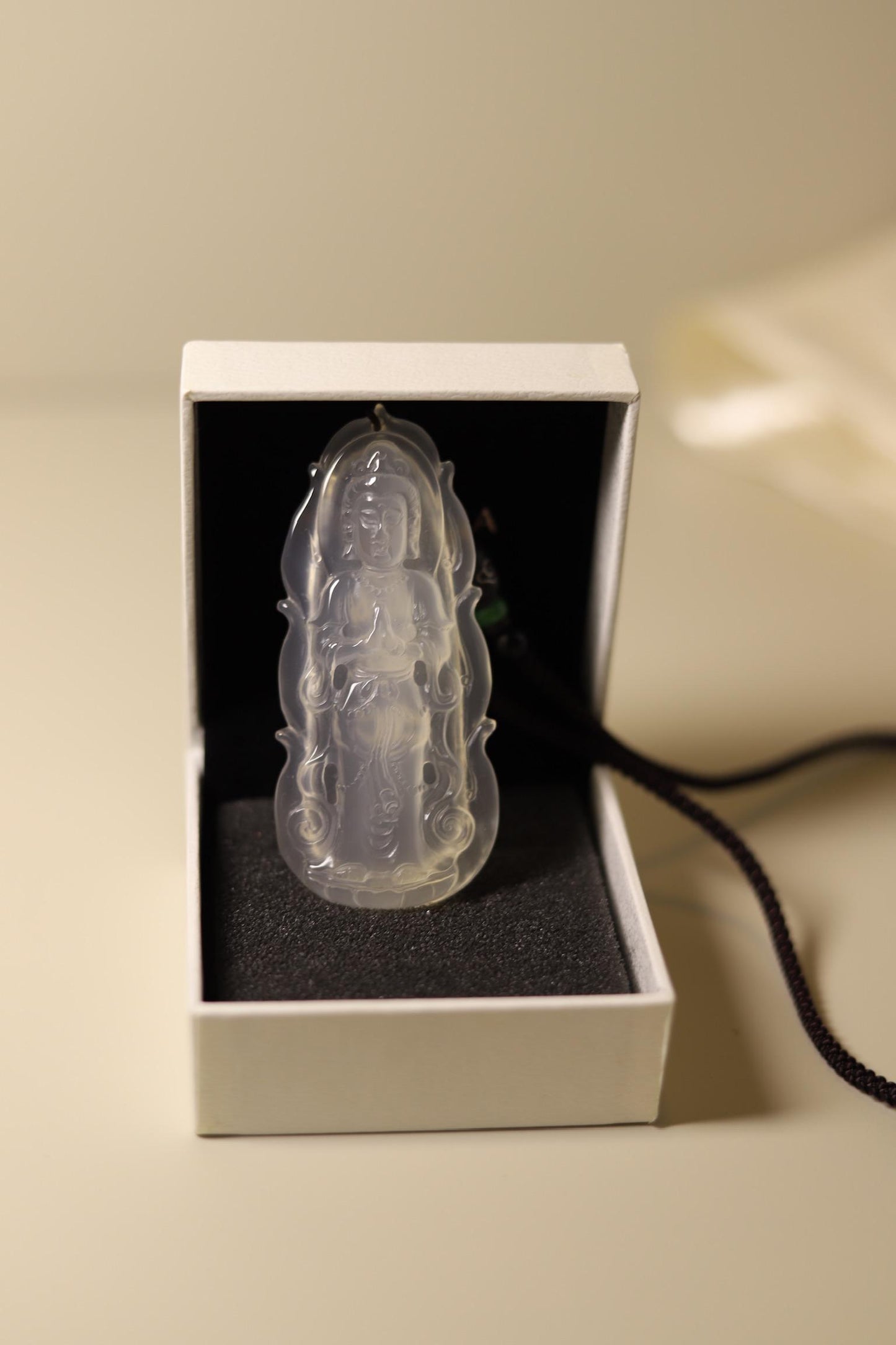 Hand-Carved Kwan Yin Jade Pendant: Spiritual Protection Amulet